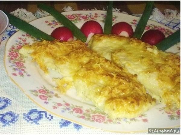 Теплая куриная грудка с холодным соусом