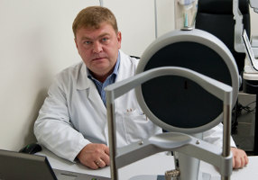 Главный врач «Приморского центра микрохирургии глаза» Александр Владимирович Власов